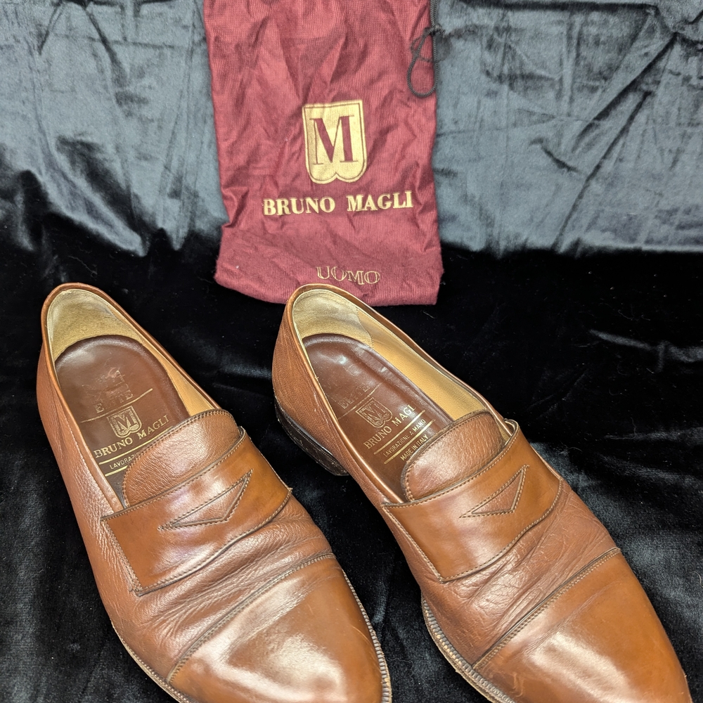 Bruno Magli Men's Tan Leather Slip-On Loafers - Picture 7 of 8